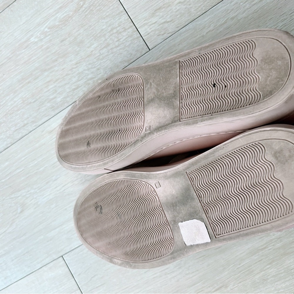 Common Projects Sneakers